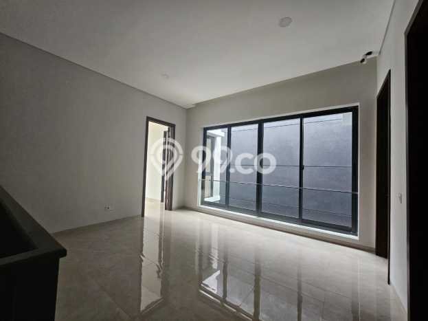Rumah Luxury Modern Siap Huni di Bintaro Tangerang Selatan Rumah Luxury Modern Siap Huni di Bintaro Tangerang Selatan