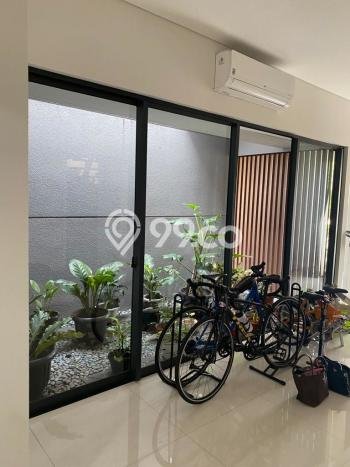 Disewakan! Rumah 4 Kamar Tidur &
4 Kamar Mandi di Bintaro, Tangerang Selatan Disewakan! Rumah 4 Kamar Tidur &
4 Kamar Mandi di Bintaro, Tangerang Selatan