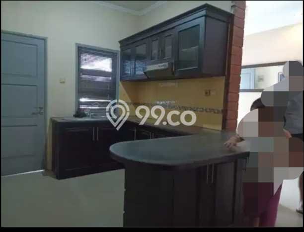 Rumah LT 144m2m² / LB 100m2m² One Gate System di , Tangerang Selatan Rumah LT 144m2m² / LB 100m2m² One Gate System di , Tangerang Selatan