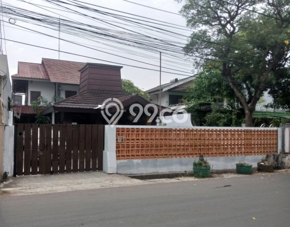 Siap Huni Rumah Mewah 6 Kamar di Kebon Jeruk Dekat ke Mana Saja Siap Huni Rumah Mewah 6 Kamar di Kebon Jeruk Dekat ke Mana Saja