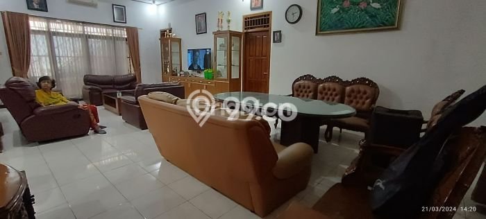Siap Huni Rumah Mewah 9 Kamar di Pesanggrahan Dekat ke Mana Saja Siap Huni Rumah Mewah 9 Kamar di Pesanggrahan Dekat ke Mana Saja