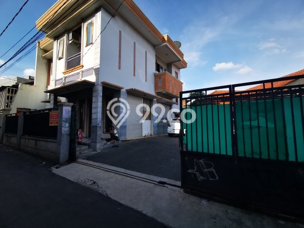 Hot Offer Hunian Mewah Ideal dan Luas di Palmerah, Jakarta Barat Hot Offer Hunian Mewah Ideal dan Luas di Palmerah, Jakarta Barat