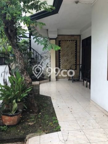Dijual Rumah Luas Elegan Dengan View Eksklusif di Kemanggisan, Jakarta Barat Dijual Rumah Luas Elegan Dengan View Eksklusif di Kemanggisan, Jakarta Barat