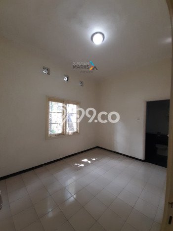 Disewakan Rumah Konsep Modern di Araya Malang dengan 3 KT Disewakan Rumah Konsep Modern di Araya Malang dengan 3 KT