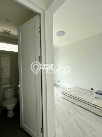 Ready to Use! Luxury House LT 183m2 Desain Modern di Araya Ready to Use! Luxury House LT 183m2 Desain Modern di Araya