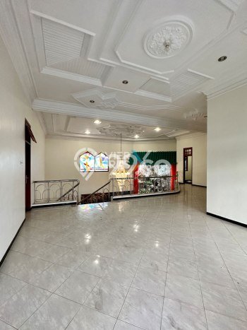 HOT DEAL! Rumah Berkualitas di Lowokwaru, Malang, LT 501m2m² LB 500m2m² HOT DEAL! Rumah Berkualitas di Lowokwaru, Malang, LT 501m2m² LB 500m2m²