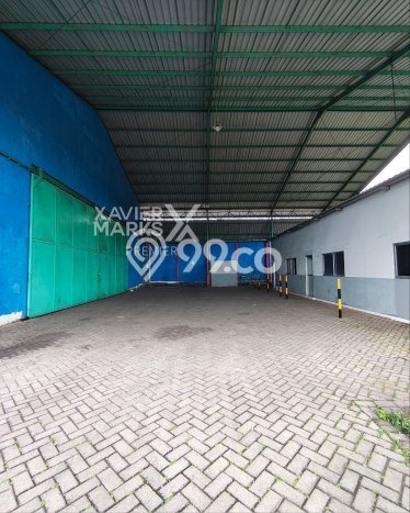 Gudang disewakan di Sukun Malang dengan luas bangunan 2200m2 Gudang disewakan di Sukun Malang dengan luas bangunan 2200m2