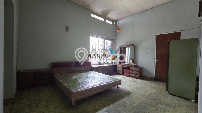 Rumah Eksklusif Siap Huni LT 561m2 di Klojen, Malang Rumah Eksklusif Siap Huni LT 561m2 di Klojen, Malang