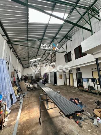 Rumah di Klojen, Malang, LT 626m2m² Bangunan 400m2m² - SEGERA MILIKI! Rumah di Klojen, Malang, LT 626m2m² Bangunan 400m2m² - SEGERA MILIKI!