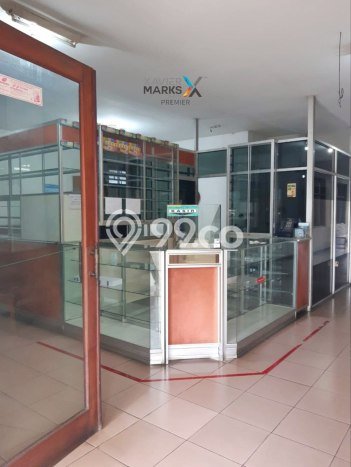 Lokasi terbaik! Rumah siap pakai dikontrakkan di Blimbing LB 1200m2 Lokasi terbaik! Rumah siap pakai dikontrakkan di Blimbing LB 1200m2