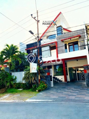 For Sale Rumah Mewah Exclusive di Lowokwaru, Malang For Sale Rumah Mewah Exclusive di Lowokwaru, Malang