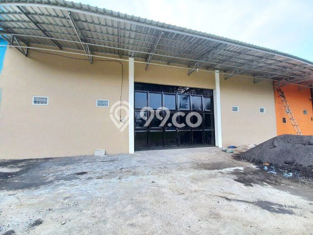 Unit Gudang disewakan di Sukun Malang dengan LT 550m2 / LB 550m2 Unit Gudang disewakan di Sukun Malang dengan LT 550m2 / LB 550m2