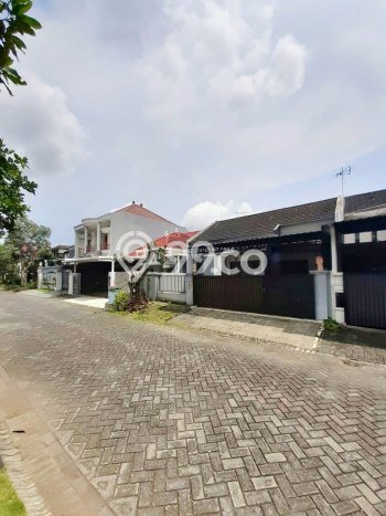 Dijual Rumah Eksklusif 2 KT di Araya, Malang Dijual Rumah Eksklusif 2 KT di Araya, Malang