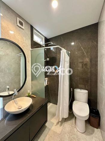 Vila Kawasan Batu, Dimensi 600m2m², Cocok untuk tempat tinggal Anda Vila Kawasan Batu, Dimensi 600m2m², Cocok untuk tempat tinggal Anda