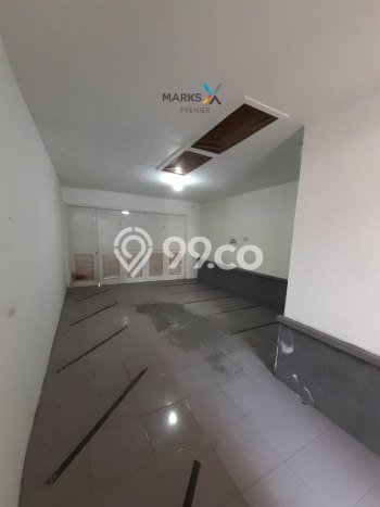 Rumah Mewah LB 250m2 Siap Pakai Desain Elegan di Araya, Malang Rumah Mewah LB 250m2 Siap Pakai Desain Elegan di Araya, Malang