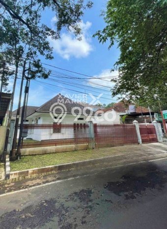 Rumah Cantik Siap Huni Di Klojen Luas 400m2 Lokasi Strategis Rumah Cantik Siap Huni Di Klojen Luas 400m2 Lokasi Strategis