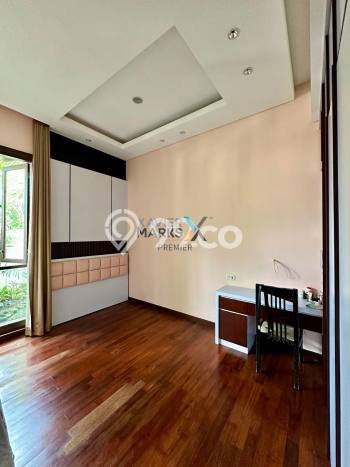 For Sale! Luxury House LT 345m2 Desain Elegan di Villa Puncak Tidar For Sale! Luxury House LT 345m2 Desain Elegan di Villa Puncak Tidar