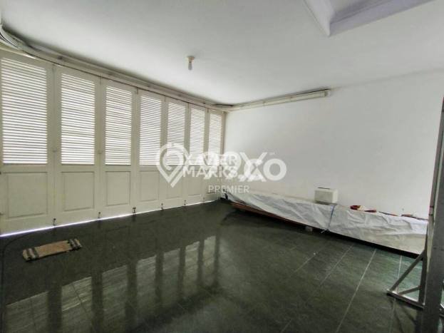 Hunian Mewah Siap Huni LT 302m2 di Klojen, Malang Hunian Mewah Siap Huni LT 302m2 di Klojen, Malang