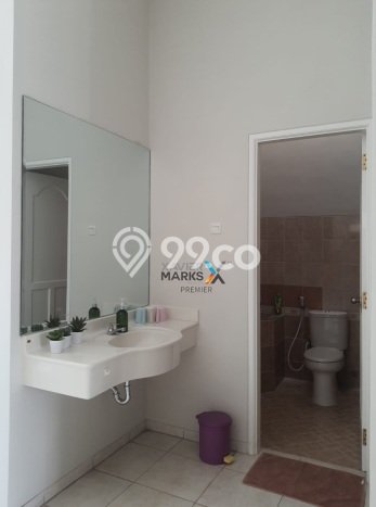Rumah Kontrakan Malang LT 200m2 LB 150m2 Kawasan Dieng Rumah Kontrakan Malang LT 200m2 LB 150m2 Kawasan Dieng