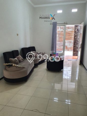 Hunian Cantik Modern Lb 120m2 di Lowokwaru, Malang Hunian Cantik Modern Lb 120m2 di Lowokwaru, Malang