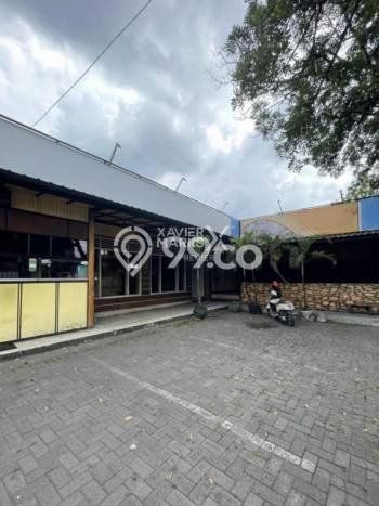 Unit Komersial Dijual di Blimbing Malang Luas Tanah 879m2, Luas Bangunan 340m2 Unit Komersial Dijual di Blimbing Malang Luas Tanah 879m2, Luas Bangunan 340m2