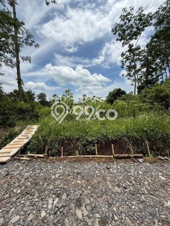 Tanah Kosong Dijual di Malang dengan Area 399m2 Tanah Kosong Dijual di Malang dengan Area 399m2