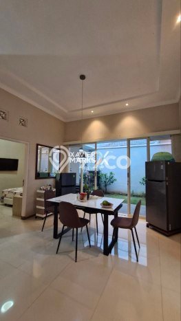 Rumah Elit LB 180m2 Siap Pakai Desain Elegan di Dieng, Malang Rumah Elit LB 180m2 Siap Pakai Desain Elegan di Dieng, Malang