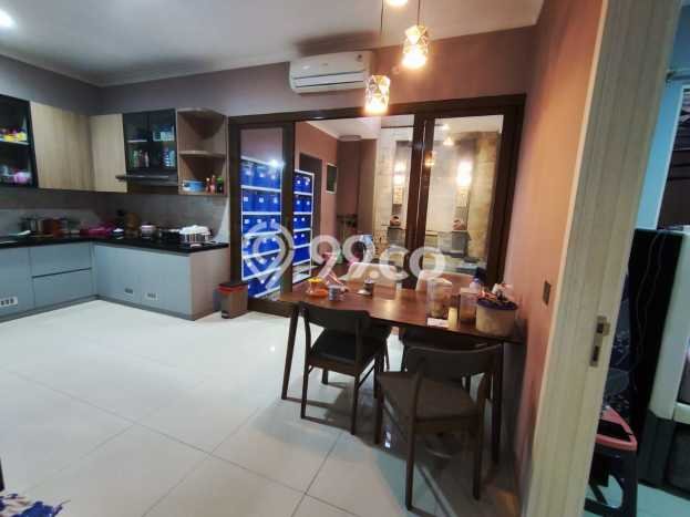 Rumah Mewah Dijual LT 162m2 di BSD, Tangerang Selatan Rumah Mewah Dijual LT 162m2 di BSD, Tangerang Selatan