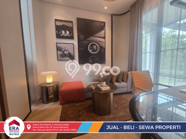 Jual Rumah Luas Megah Dengan View Eksklusif di Klender, Jakarta Timur Jual Rumah Luas Megah Dengan View Eksklusif di Klender, Jakarta Timur