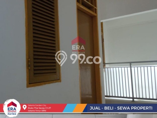 Rumah Modern 3 KT di Pondok Kelapa Jakarta Timur Semi Furnished Rumah Modern 3 KT di Pondok Kelapa Jakarta Timur Semi Furnished