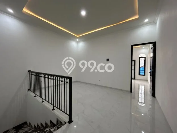 Jual Rumah Eksklusif 3 KT di Cawang, Jakarta Timur Jual Rumah Eksklusif 3 KT di Cawang, Jakarta Timur