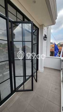 Jual Rumah Minimalis Bagus Punya 3 KT di Ciracas Jakarta Timur SHM Jual Rumah Minimalis Bagus Punya 3 KT di Ciracas Jakarta Timur SHM