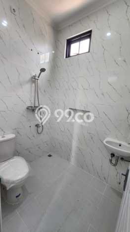 Jual Rumah Bagus Siap Huni LB 90m2 di Ciracas, Jakarta Timur Jual Rumah Bagus Siap Huni LB 90m2 di Ciracas, Jakarta Timur