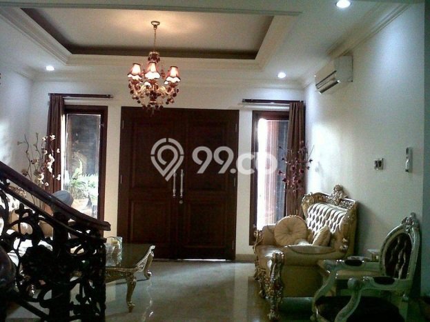 Dijual Rumah Luas Megah Dengan View Eksklusif di Rawamangun, Jakarta Timur Dijual Rumah Luas Megah Dengan View Eksklusif di Rawamangun, Jakarta Timur