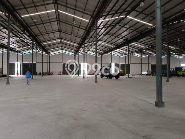 Gudang Bagus Dijual LB 3600m2 Lokasi Strategis Tangerang Area Cocok untuk Berbisnis Gudang Bagus Dijual LB 3600m2 Lokasi Strategis Tangerang Area Cocok untuk Berbisnis