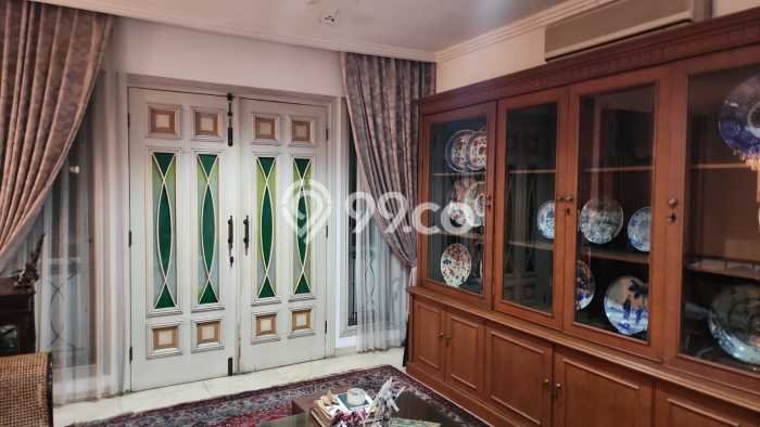 For Sale! Luxury House LT 413m2 Desain Modern di Pulomas For Sale! Luxury House LT 413m2 Desain Modern di Pulomas