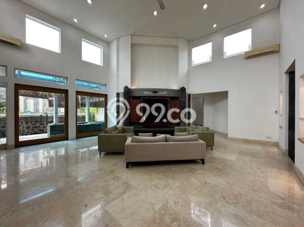 Rumah Eksklusif Siap Huni LT 753m2 di Menteng, Jakarta Pusat Rumah Eksklusif Siap Huni LT 753m2 di Menteng, Jakarta Pusat