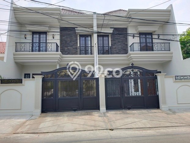 Hot Offer Hunian Mewah Ideal dan Luas di Duren Sawit, Jakarta Timur Hot Offer Hunian Mewah Ideal dan Luas di Duren Sawit, Jakarta Timur