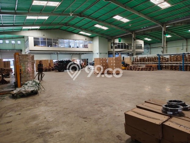 Unit Gudang Dijual di Bekasi LT 2760m2 & LB 2000m2 Unit Gudang Dijual di Bekasi LT 2760m2 & LB 2000m2