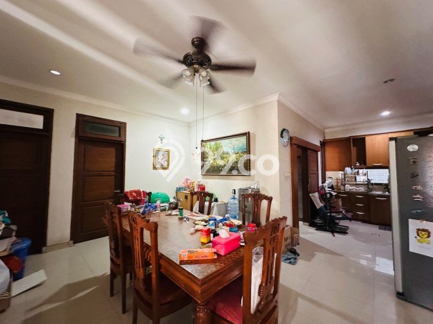 Dijual Rumah Premium dengan Fasilitas Sekitar Lengkap di Cinere, Depok Dijual Rumah Premium dengan Fasilitas Sekitar Lengkap di Cinere, Depok