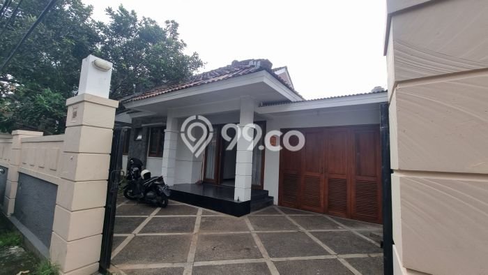 Dijual Rumah Luas Megah Dengan View Eksklusif di Pejaten, Jakarta Selatan Dijual Rumah Luas Megah Dengan View Eksklusif di Pejaten, Jakarta Selatan