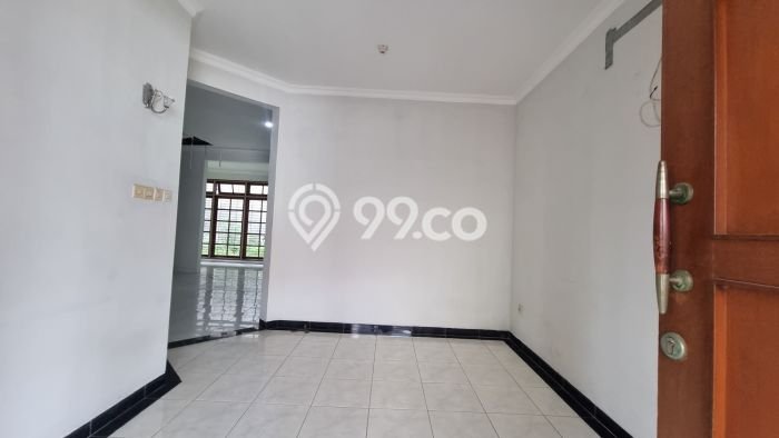 Dijual Rumah Luas Megah Dengan View Eksklusif di Pejaten, Jakarta Selatan Dijual Rumah Luas Megah Dengan View Eksklusif di Pejaten, Jakarta Selatan