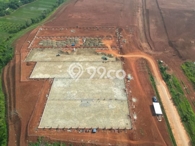 Unit Gudang Paling Strategis di Subang Subang dengan LB 8460m2 Unit Gudang Paling Strategis di Subang Subang dengan LB 8460m2