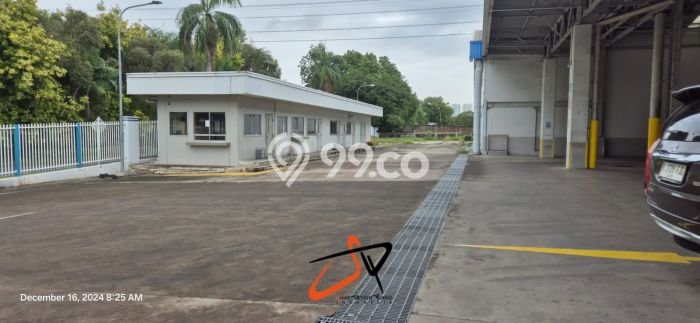 Disewakan Gudang di Kawasan Ramai Cikarang Luas 6541m2 Disewakan Gudang di Kawasan Ramai Cikarang Luas 6541m2