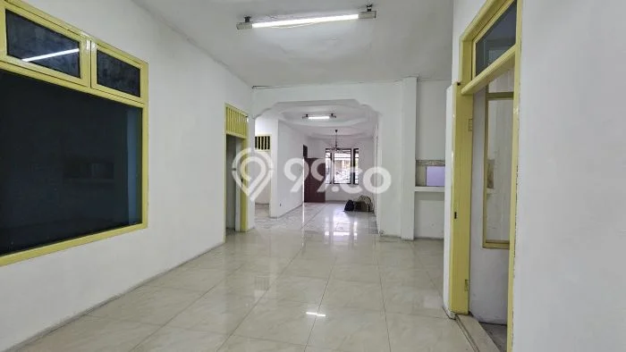 Jual Rumah Bagus Siap Huni LB 150m2 di Tangerang, Tangerang Jual Rumah Bagus Siap Huni LB 150m2 di Tangerang, Tangerang