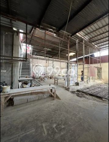 Gudang Dijual di Prime Area Jakarta Barat Luas 720m2 Gudang Dijual di Prime Area Jakarta Barat Luas 720m2