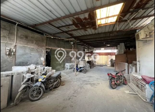 Gudang Dijual di Prime Area Jakarta Barat Luas 720m2 Gudang Dijual di Prime Area Jakarta Barat Luas 720m2