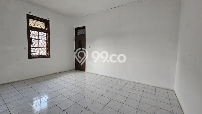 Jual Rumah Bagus Siap Huni LB 150m2 di Tangerang, Tangerang Jual Rumah Bagus Siap Huni LB 150m2 di Tangerang, Tangerang