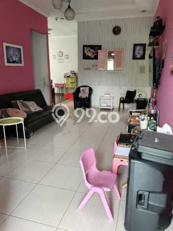 Dijual Rumah Premium dengan Fasilitas Sekitar Komplit di Ciledug, Tangerang Dijual Rumah Premium dengan Fasilitas Sekitar Komplit di Ciledug, Tangerang