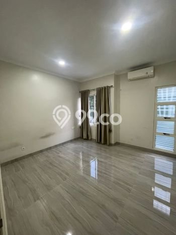 Jual Rumah Luas Elegan Dengan View Eksklusif di Gading Serpong, Tangerang Jual Rumah Luas Elegan Dengan View Eksklusif di Gading Serpong, Tangerang